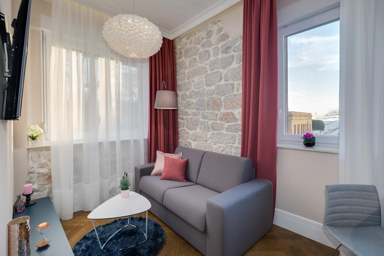 Zadera Accommodation Zadar Buitenkant foto